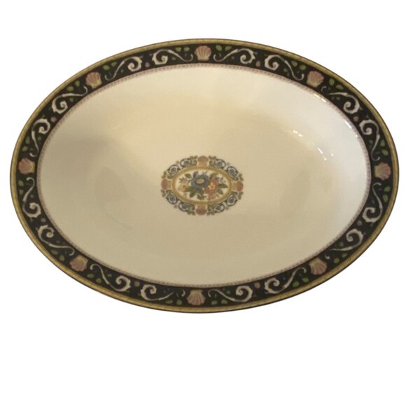 Wedgwood Runnymede Bone China Oval Serving Bowl Floral Shells England - Picture 1 of 7